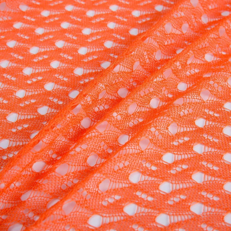 Oddychająca prążkowana tkanina odzieżowa z czerwonym, pustym wzorem